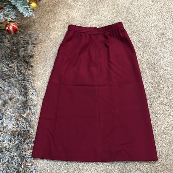 Vintage The Villager Dry Cleaned Wool ILGWU Pencil Skirt Union Made 0-2 EUC - Picture 2 of 10